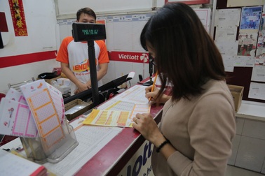 “Lớn nhỏ” - “Chẵn lẻ” mua số mà không cần chọn số