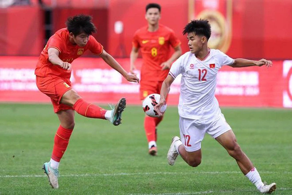 U19 Việt Nam thua U19 Trung Quốc ở trận ra quân giải U19 quốc tế - 1 U19 Việt Nam thua U19 Trung Quốc ở trận ra quân giải U19 quốc tế - 1