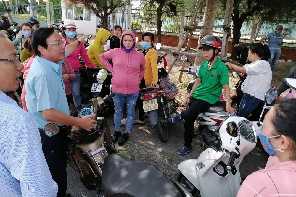 Vụ nữ sinh trộm chân váy với những diễn biến nóng trong tuần - 7 Vụ nữ sinh trộm chân váy với những diễn biến nóng trong tuần - 7