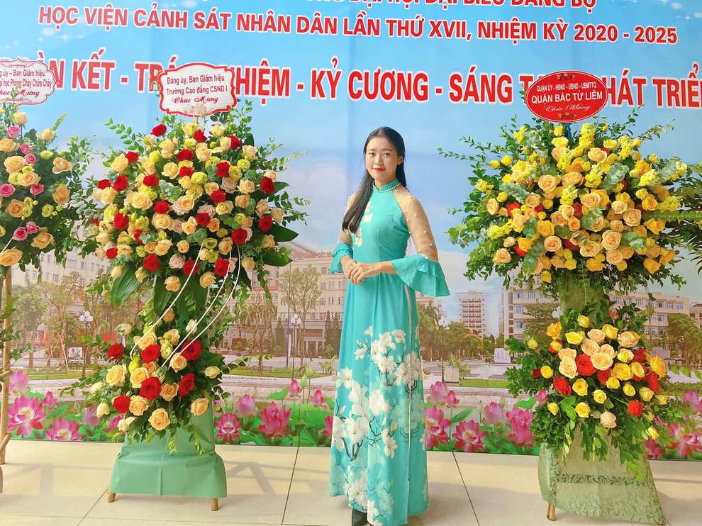 Ngọc Linh: Bông hồng thép xinh đẹp, đa tài của Học viện Cảnh sát - 10 Ngọc Linh: Bông hồng thép xinh đẹp, đa tài của Học viện Cảnh sát - 10