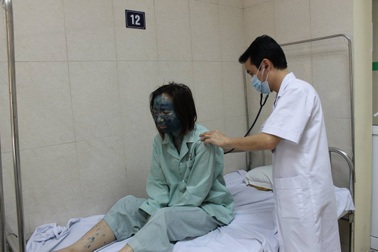 Hà Nội: Lây thủy đậu từ con trẻ, nhiều người lớn nhập viện