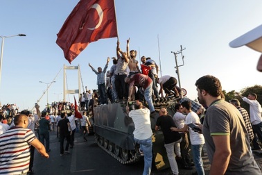 Thổ Nhĩ Kỳ cáo buộc Mỹ huấn luyện lực lượng đảo chính