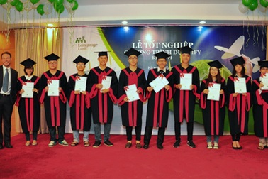 9 học viên IFY nhận danh hiệu sinh viên xuất sắc của Tổ chức Giáo dục NCC Education