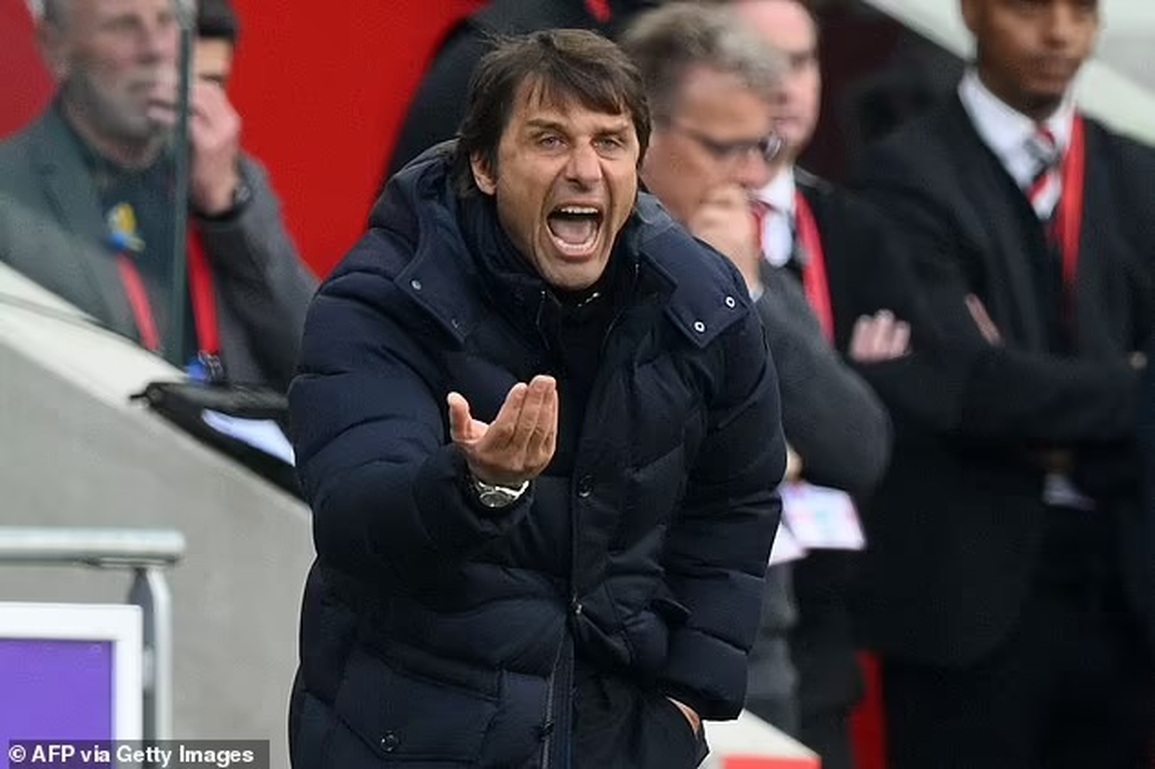 PSG chuẩn bị sa thải HLV Pochettino ngay khi vô địch Ligue 1 - 2 PSG chuẩn bị sa thải HLV Pochettino ngay khi vô địch Ligue 1 - 2
