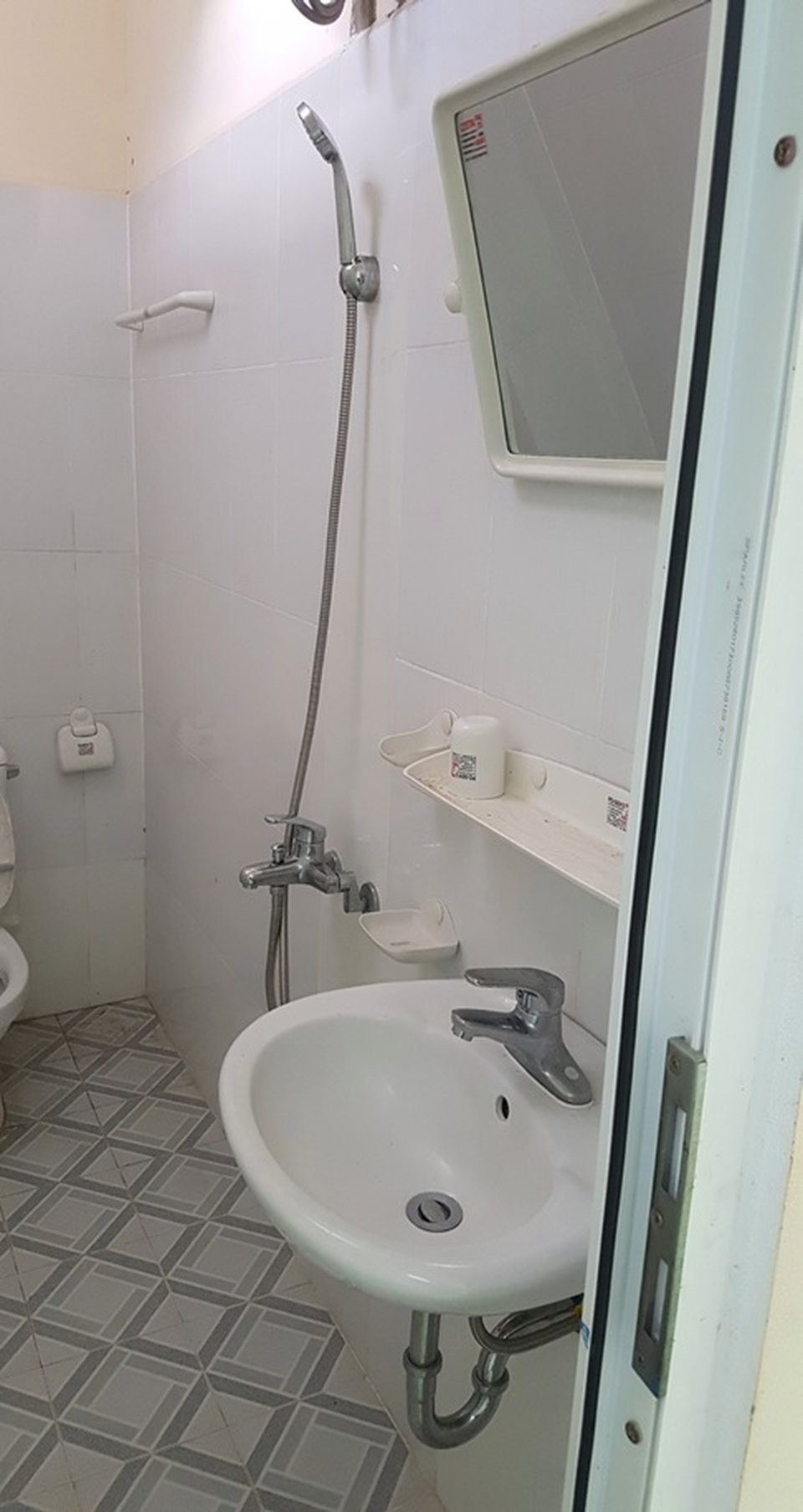 “Nhà dưỡng lão” tiện nghi cho người già không có người chăm sóc tại Huế - 5 “Nhà dưỡng lão” tiện nghi cho người già không có người chăm sóc tại Huế - 5