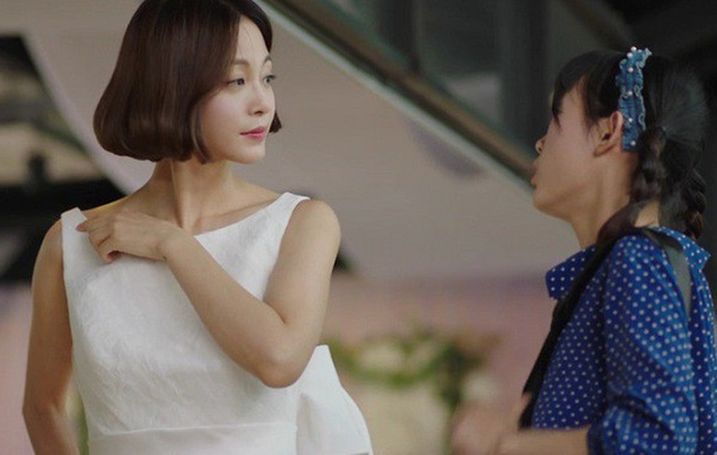 Chị chồng ghê gớm, thích can thiệp vào... chuyện chăn gối của em dâu - 1 Chị chồng ghê gớm, thích can thiệp vào... chuyện chăn gối của em dâu - 1