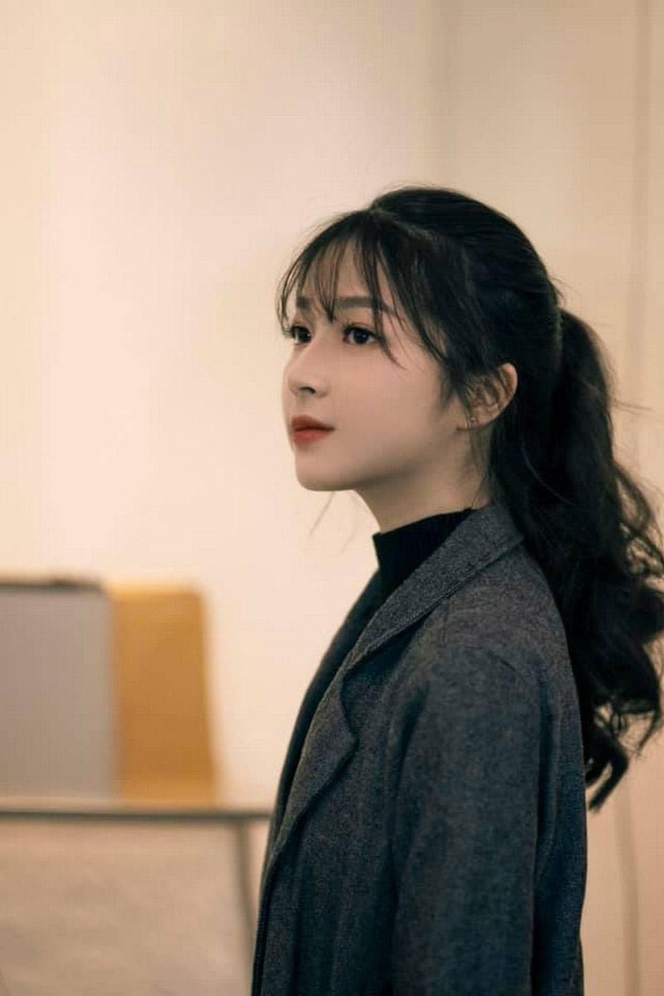 Nữ sinh Hà thành “gieo thương nhớ” với góc nghiêng xinh đẹp - 1 Nữ sinh Hà thành “gieo thương nhớ” với góc nghiêng xinh đẹp - 1