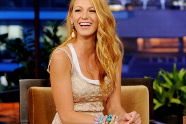 Blake Lively nấu ăn cho cả đoàn phim
