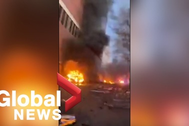 Ám ảnh tiếng gào khóc, la hét trong vụ "nổ như bom" tại Mỹ