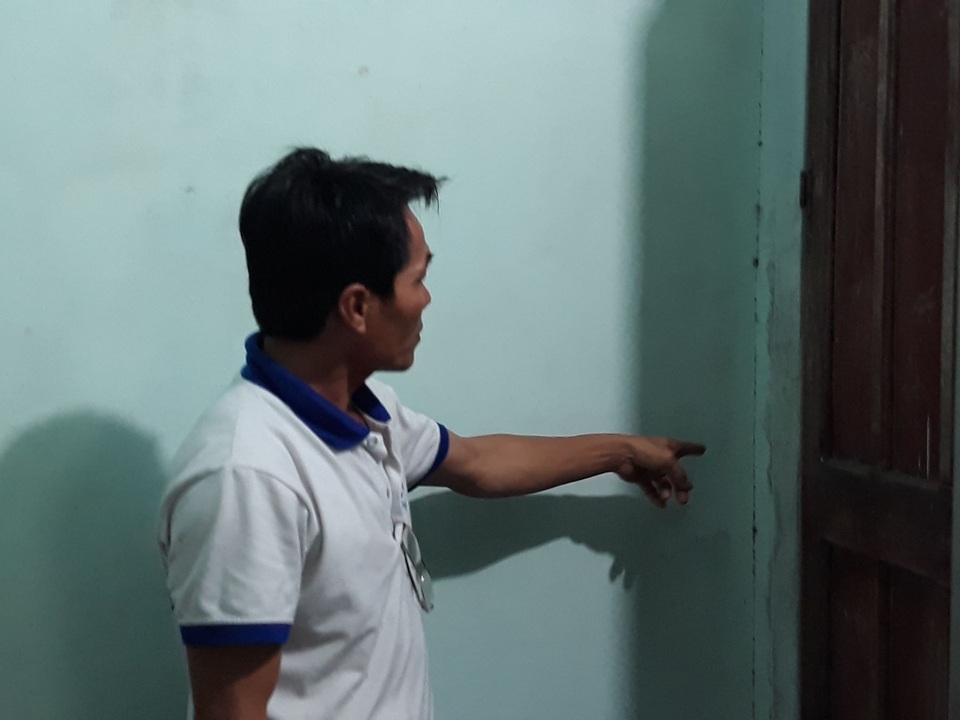 Thi công dự án BOT làm nứt nhà dân, chủ đầu tư chối trách nhiệm tại Đắk Lắk - 2 Thi công dự án BOT làm nứt nhà dân, chủ đầu tư chối trách nhiệm tại Đắk Lắk - 2