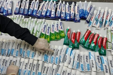 Khởi tố hơn 500 người liên quan vụ 4 tiếp viên xách ma túy từ Pháp về TPHCM