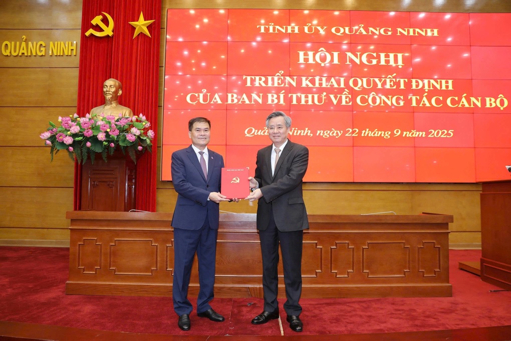 Thứ trưởng Bộ Tài chính được giới thiệu làm Chủ tịch tỉnh Quảng Ninh - 1 Thứ trưởng Bộ Tài chính được giới thiệu làm Chủ tịch tỉnh Quảng Ninh - 1