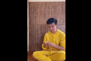 Clip "xếp bản đồ Việt Nam tuyệt đẹp từ những khối rubik" gây sốt tuần qua