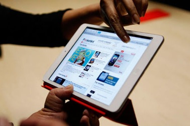 Apple bán lại iPad 4 để thay thế iPad 2