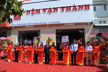 Nệm Vạn Thành khai trương Chi nhánh Kiên Giang