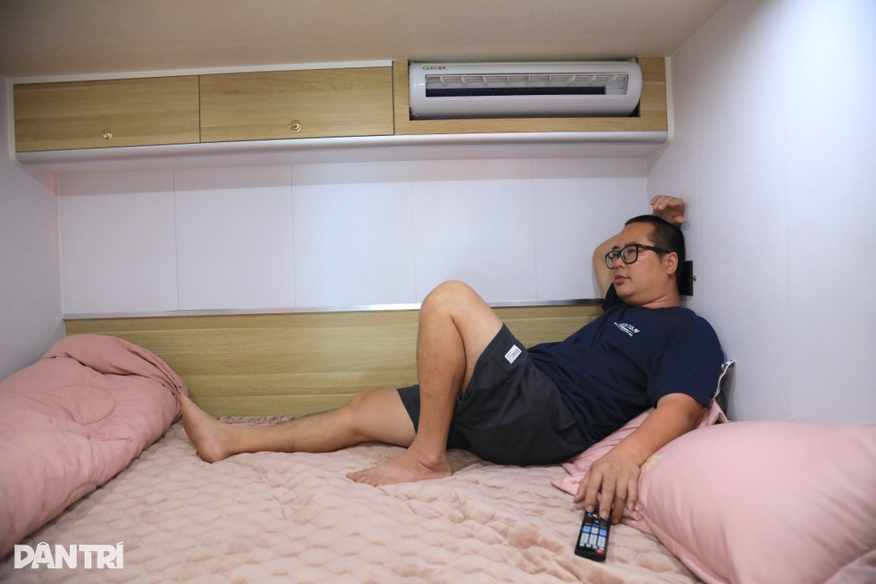 Người đàn ông Hà Nội chi cả tỷ đồng biến ô tô thành nhà di động - 6