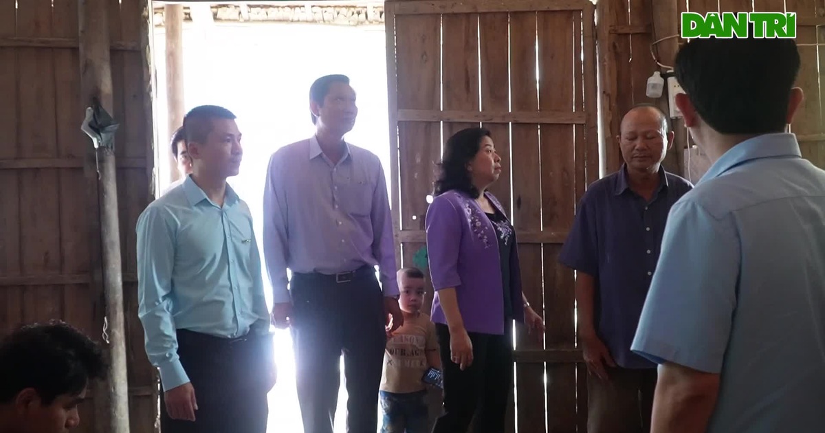 Video: Báo Dân trí khởi công xây 10 căn nhà nhân ái ở Long An | Báo Dân trí