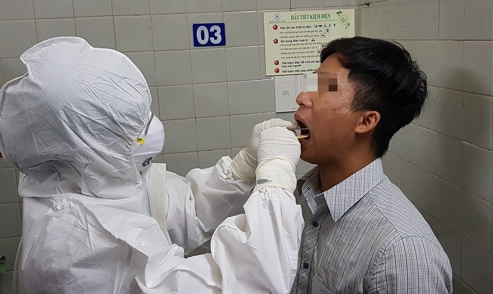 Tăng thêm khu cách ly, bệnh viện Nhi được xét nghiệm Covid-19 - 4