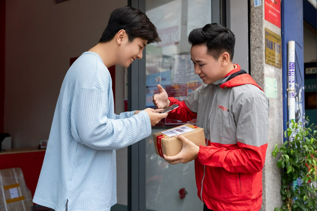 CEO Ninja Van: Quan tâm đến tài xế để phục vụ khách hàng và đối tác tốt hơn - 3 CEO Ninja Van: Quan tâm đến tài xế để phục vụ khách hàng và đối tác tốt hơn - 3