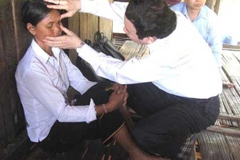 Bệnh “da lạ” thực chất là “sốt mò do bọ chét”?