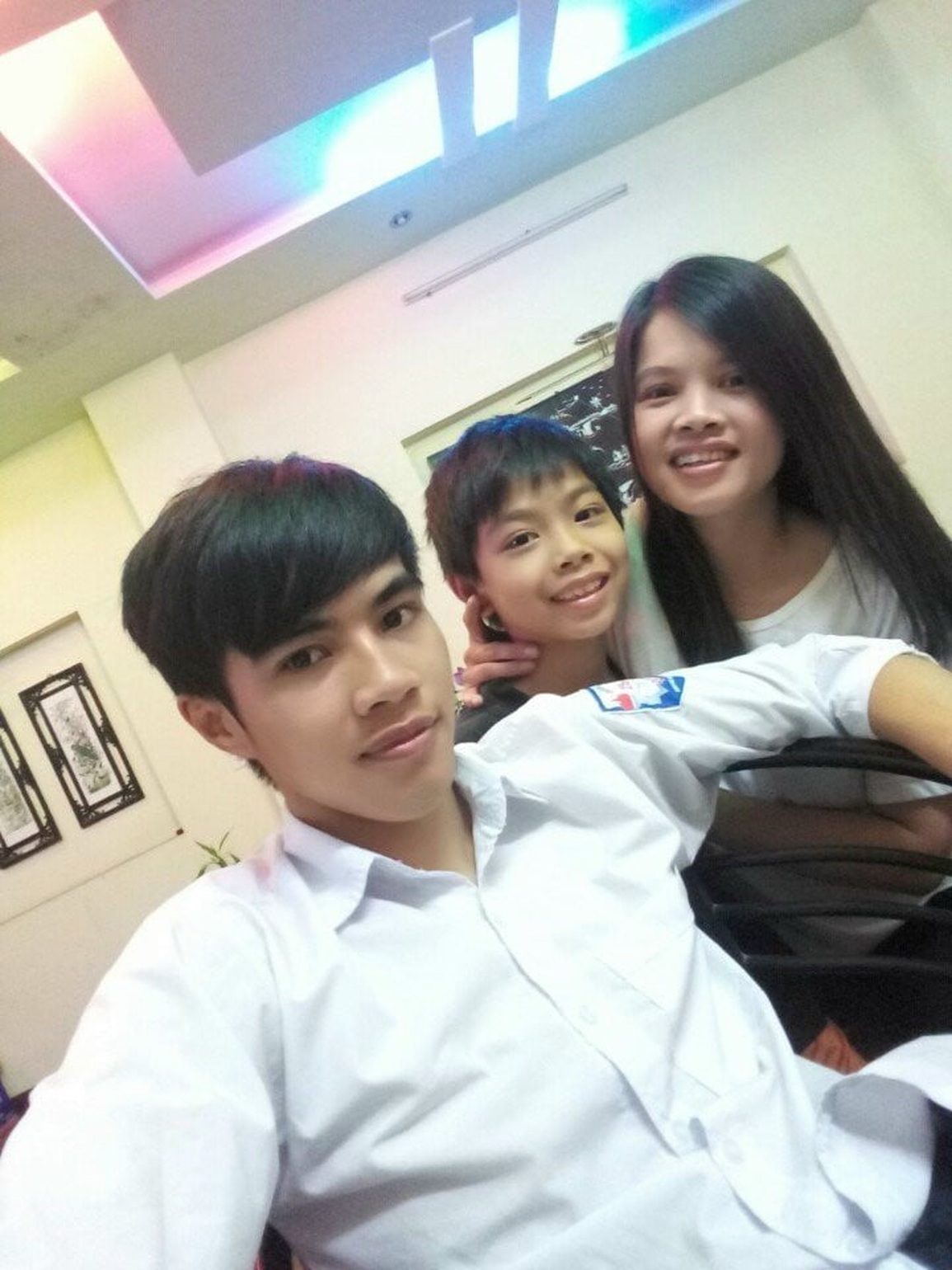 Mẹ U50 sinh em gái, anh trai 21 tuổi ở Hải Phòng bị nhầm là bố trẻ con - 3 Mẹ U50 sinh em gái, anh trai 21 tuổi ở Hải Phòng bị nhầm là bố trẻ con - 3