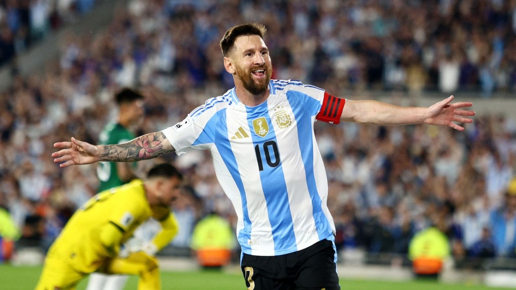 Lionel Messi sáng rực rỡ, khiến tất cả ngả mũ ở tuổi xưa nay hiếm - 1