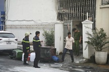 Cháy gần ngân hàng ở TPHCM, nhân viên nhà băng chạy tán loạn