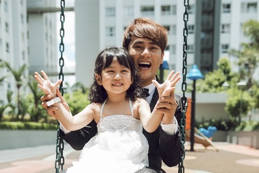 Ưng Đại Vệ viết nhạc thiếu nhi, mua nhà vì con gái