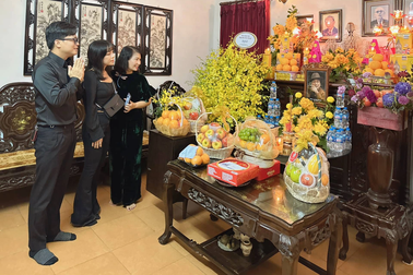 Minh Chuyên, Lê Tâm xúc động hát  trong lễ giỗ đầu nhạc sĩ Phú Quang