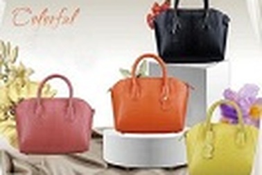 168group Outlet “đánh bay” thời trang hàng hiệu