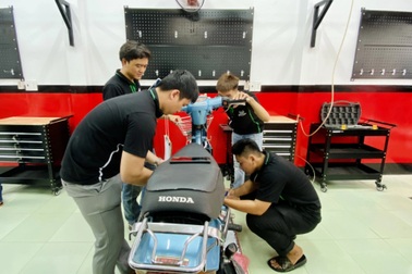 Doanh nghiệp trả lương chính thức cho sinh viên chưa tốt nghiệp