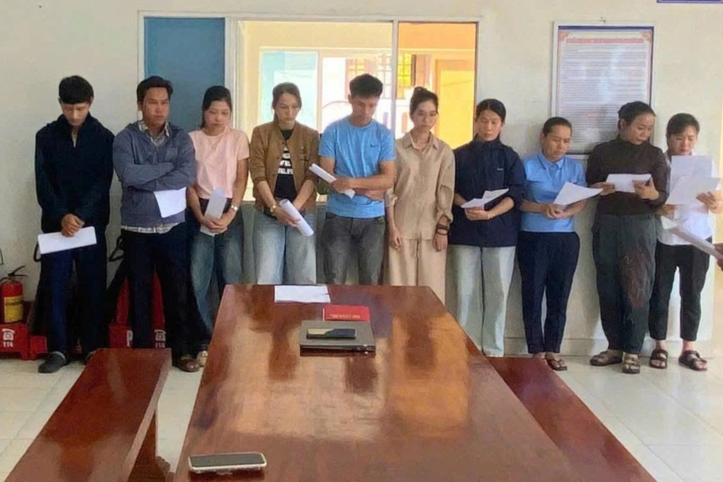 Làm giả hồ sơ trục lợi bảo hiểm hơn nửa tỷ đồng, 10 đối tượng bị khởi tố - 1 Làm giả hồ sơ trục lợi bảo hiểm hơn nửa tỷ đồng, 10 đối tượng bị khởi tố - 1