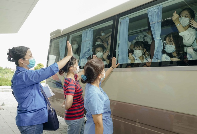 Chờ một ngày chiến thắng đại dịch, chúng ta sẽ mỉm cười chào nhau nơi mái trường thân thương - Ảnh 5.