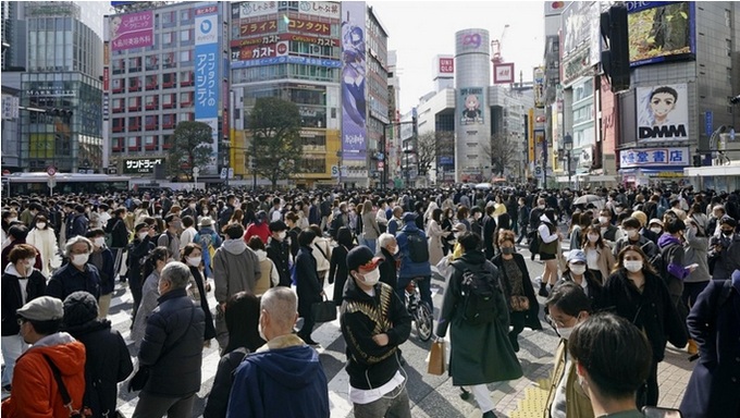 Dân số Nhật Bản đang giảm mạnh. Ảnh: KYODO