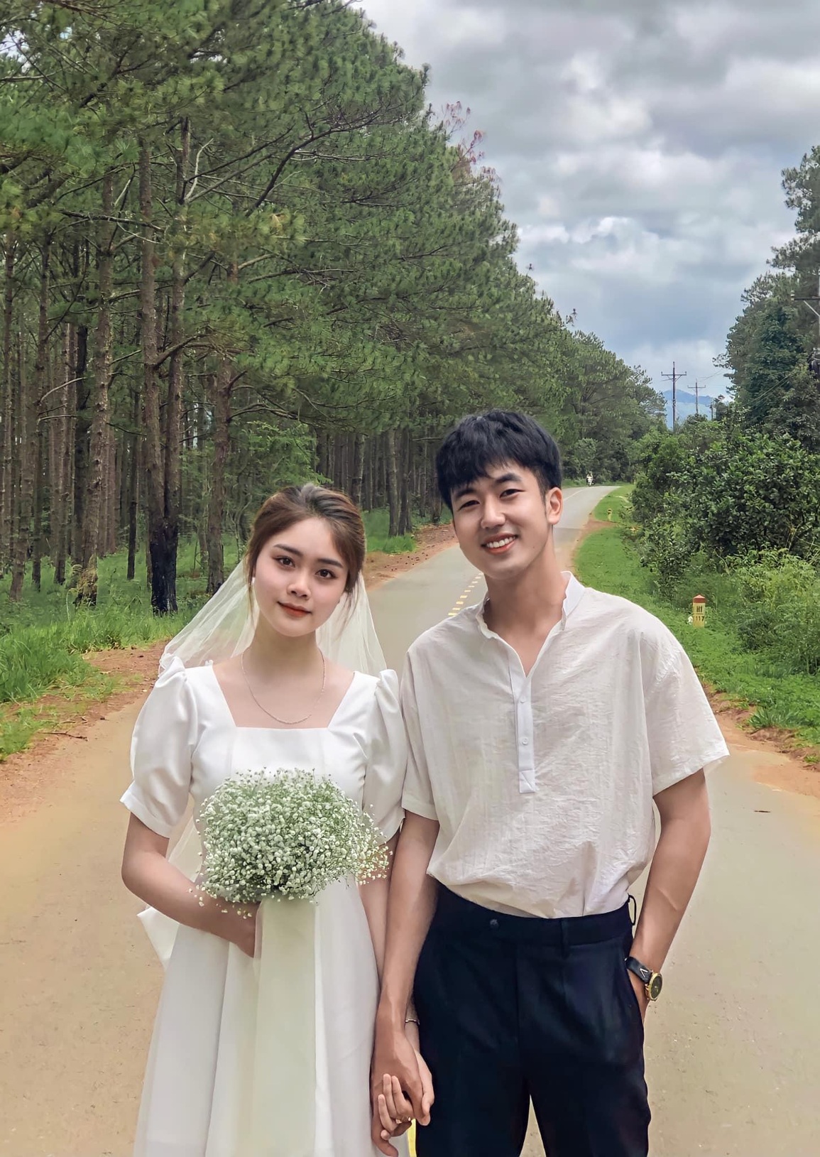 Chuyện tình đẹp của cặp đôi rung động đầu đời năm 17 tuổi - 4 Chuyện tình đẹp của cặp đôi rung động đầu đời năm 17 tuổi - 4