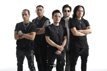 Nhạc sĩ Trần Tuấn Hùng - "người thợ xây" 29 năm cần mẫn bảo vệ Bức Tường