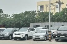 Dịch Covid-19 khiến nhiều loại xe cũ nằm bất động tại gara