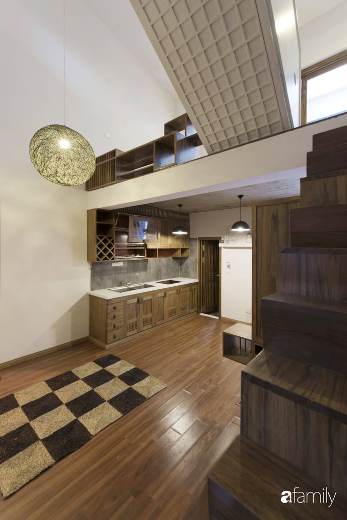 Vẻ đẹp của gỗ kết hợp nội thất đơn giản trong ngôi nhà 45,6m² ở ngõ nhỏ Hà Nội sau khi cải tạo - Ảnh 4. Vẻ đẹp của gỗ kết hợp nội thất đơn giản trong ngôi nhà 45,6m² ở ngõ nhỏ Hà Nội sau khi cải tạo - Ảnh 4.