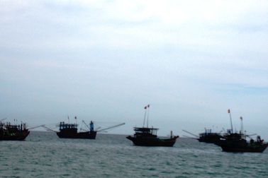 Tìm thấy thi thể học sinh bị sóng biển cuốn trôi mất tích