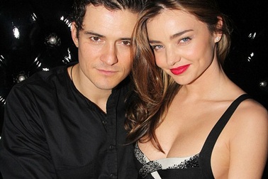 “Thiên thần” Miranda xinh đẹp tới xem chồng diễn kịch 