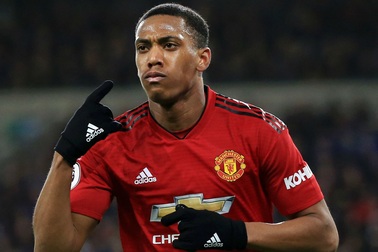 Martial chứng tỏ xứng đáng với “số 9” của Man Utd