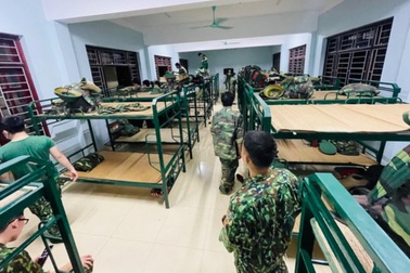 Sinh viên Học viện Quân Y cấp tốc xuất quân chi viện Bắc Giang chống dịch