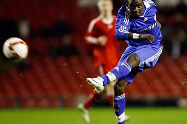 Chelsea vẫn được tăng cường lực lượng vào tháng 1/2010