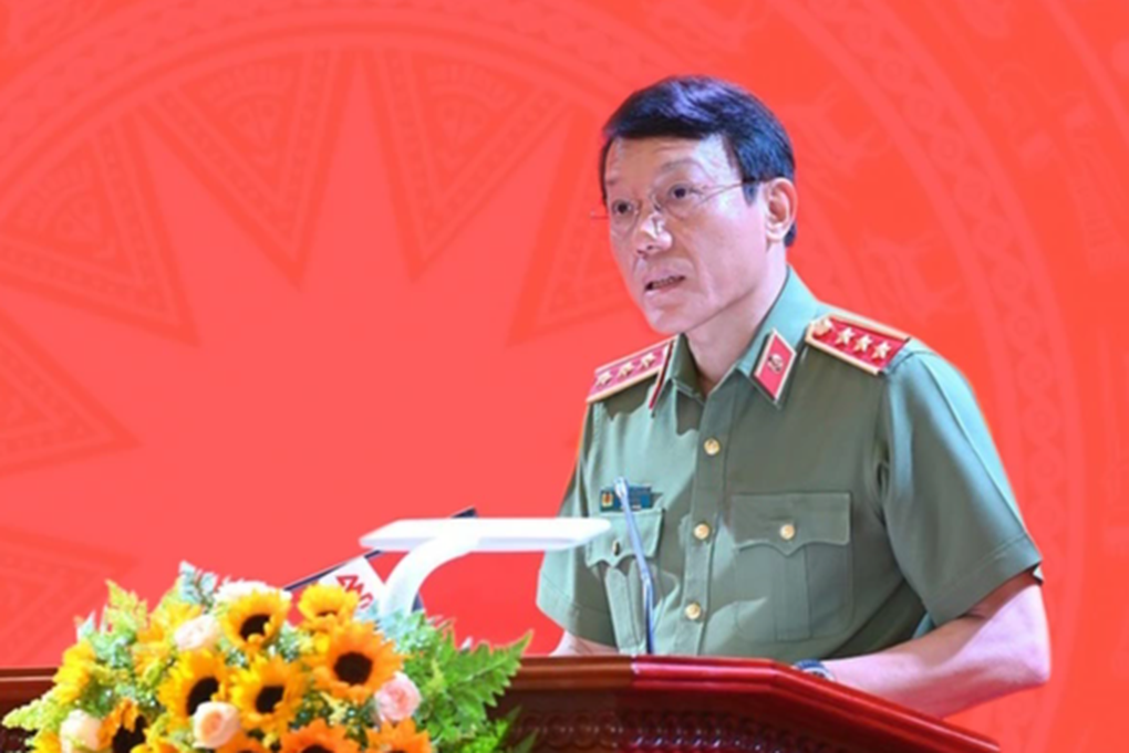 Triệt phá 2 nhóm đối tượng sử dụng mạng internet để lừa đảo - 1 Triệt phá 2 nhóm đối tượng sử dụng mạng internet để lừa đảo - 1