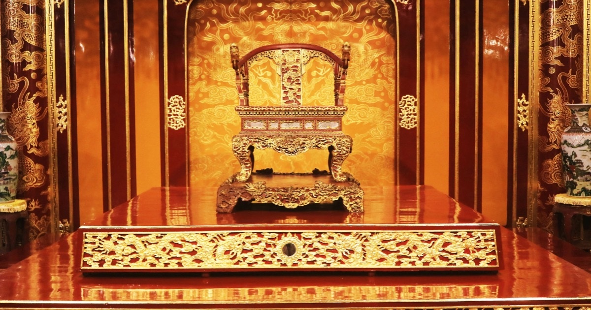 Bảo tồn Ngai Vua Triều Nguyễn: Kết hợp Truyền Thống và Công Nghệ Hiện Đại