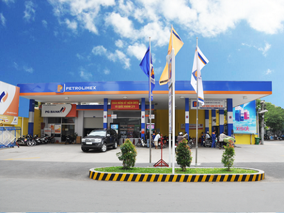 Petrolimex vững vàng sứ mệnh đảm bảo an ninh năng lượng quốc gia - 2 Petrolimex vững vàng sứ mệnh đảm bảo an ninh năng lượng quốc gia - 2