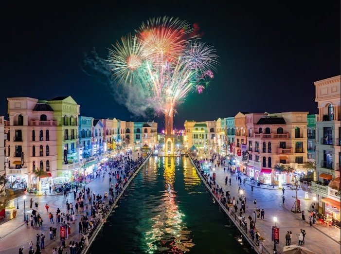 جراند وورلد: مكان مواعدة جديد للشباب في 8 - 1 مارس Grand World: Chốn hẹn hò mới của giới trẻ dịp 8/3  - 1