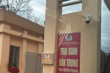 Nam phạm nhân 19 tuổi đâm bạn tù tử vong