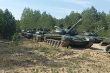 Bí ẩn ký tự trên xe quân sự Belarus triển khai sát biên giới Ukraine