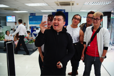 1.500 bức ảnh selfie nụ cười hài lòng